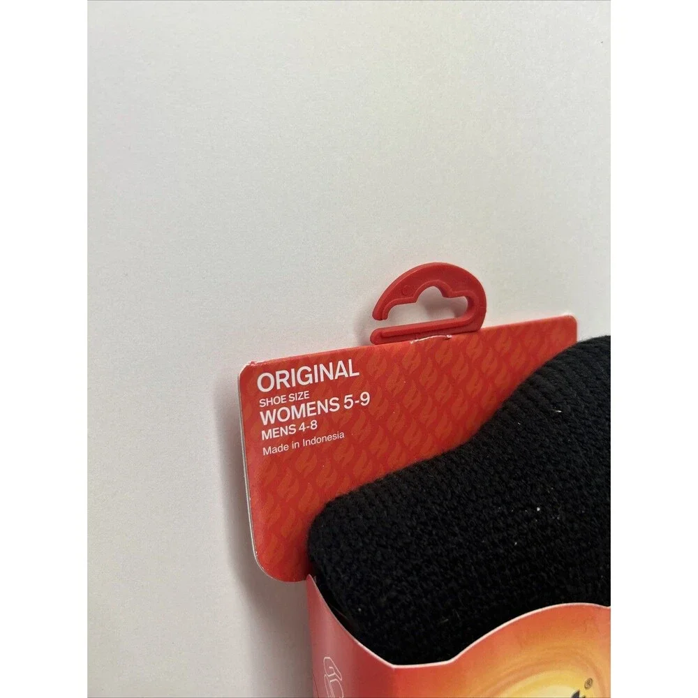 LOT OF 2 - BRAND NEW - Grabber‎ Women's Size 5-9 Heat Holder Socks